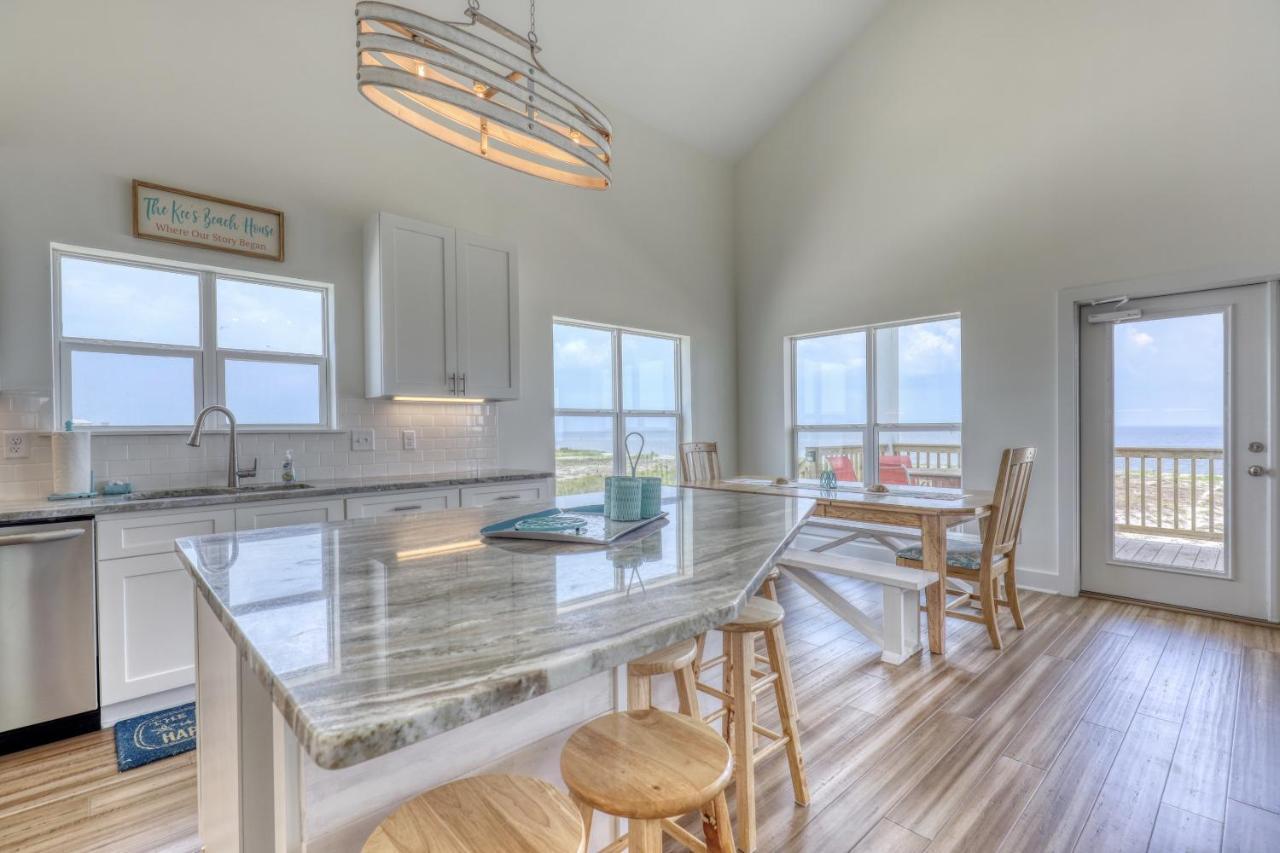 Salty Seahorse - Waterfront! Pet Friendly! Game Room, Pool Table, Beautiful Views - Room For The Whole Family Home Dauphin Island Eksteriør billede